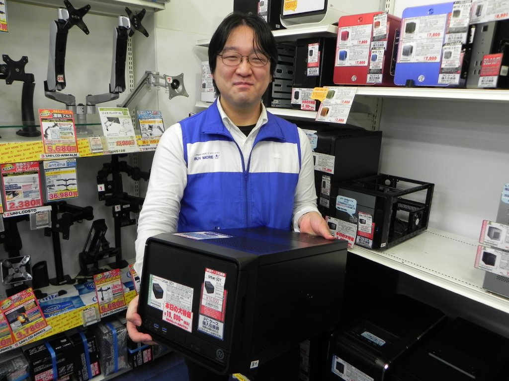 BUY MORE秋葉原本店の新堀さん