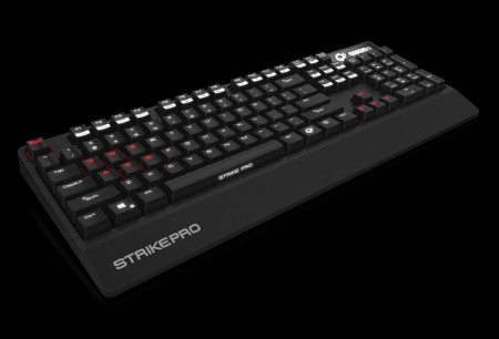 主要キーをバックライトで色分けした赤軸採用ゲーミングキーボード、Ozone「Strike Pro」近日発売