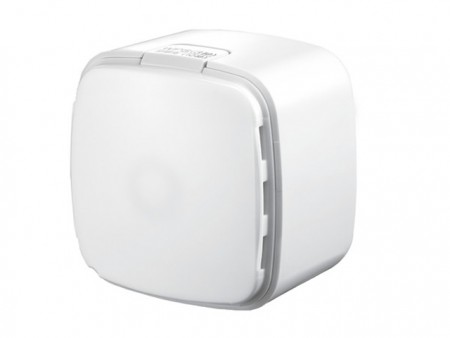 小型コンセントタイプの300Mbps対応無線LAN中継機、アイオー「WN-G300EXP」