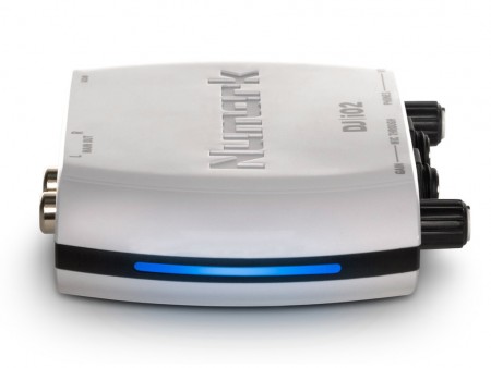 24bit/44.1kHz対応のUSBオーディオインターフェイス、Numark「DJiO2」