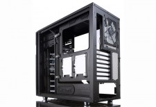 Fractal Design、静音ミドルタワーPCケースの最新モデル「Define R5