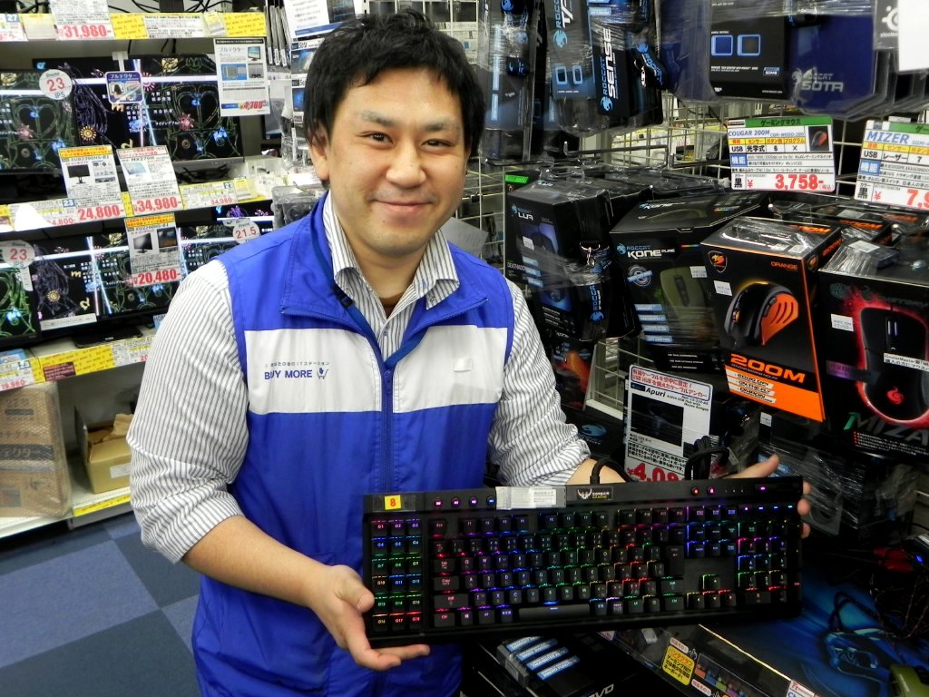 BUY MORE秋葉原本店の高瀬さん