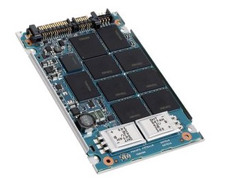 東芝、独自誤り訂正技術「QSBC」搭載のエンタープライズSSD「HK3E2」シリーズなど2種