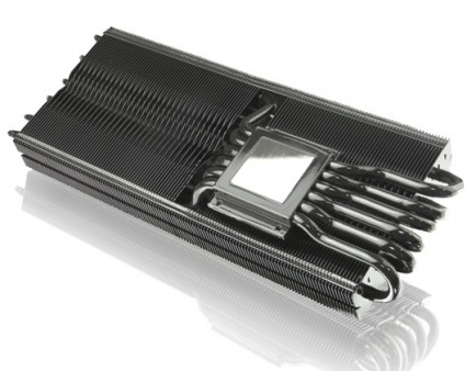RAIJINTEK、ブラックニッケルメッキの汎用VGAクーラー「Morpheus Core Edition」