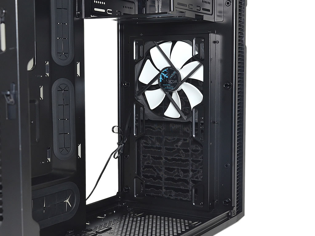 これで全てが分かる。Fractal Design「Define R5」徹底解説 - エルミタージュ秋葉原