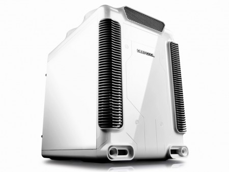 Deepcool、パンクスタイルCube型ケース「Steam Castle」にソリッドパネルモデル追加