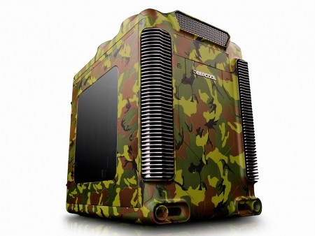 “パンクスタイル”ケースが戦車に変身。ゲーミングキューブ「Steam Castle M」の迷彩モデル登場