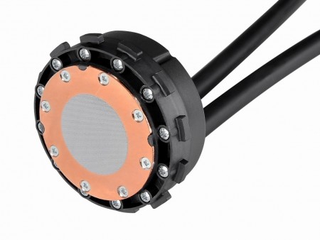 Thermaltake簡易水冷「Water 3.0 Performer C」に静音化ケーブルが付属