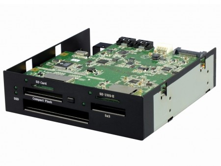 最大転送250MB/s超、プロシューマ向けマルチカードリーダ、ラトック「REX-MR18」シリーズ