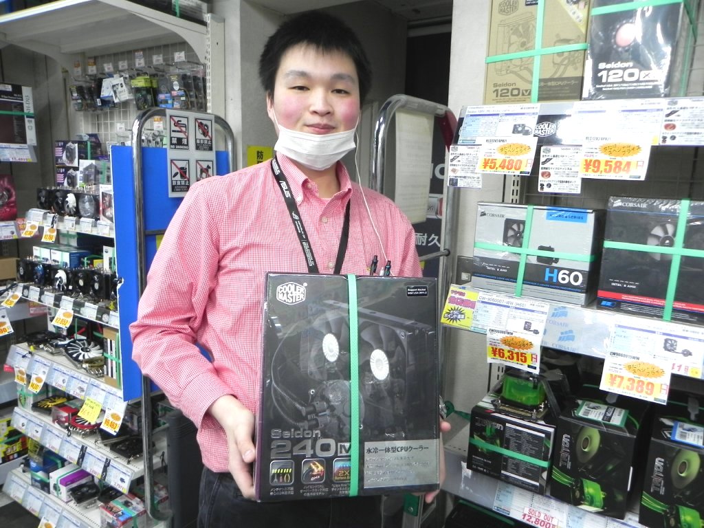ツクモパソコン本店の鈴木さん