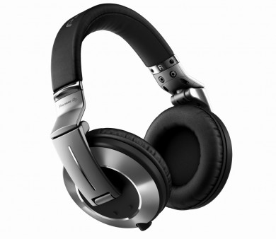 パイオニア、プロDJ向け最上位ヘッドホン「HDJ-2000MK2」3月上旬発売