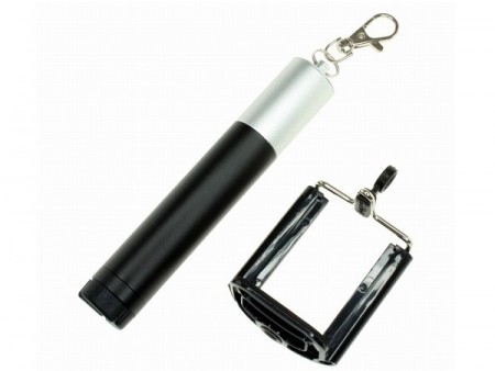 ミニ三脚に変身する、ニコイチ仕様のスマホ用ハンドグリップが上海問屋から発売