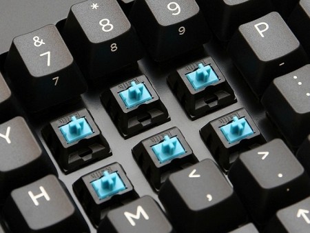 Cherry軸互換の「Kailh」スイッチ搭載。コンパクトエルゴ「Truly Ergonomic Keyboard」に新型登場