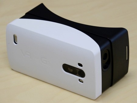 LG、フラッグシップスマホ「LG G3」をHMDにするVRビューワー「VR for G3」を無償で提供