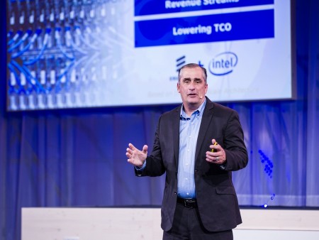 Intel、低価格スマホ向け「Atom X3」など新世代のモバイル向けSoCを発表