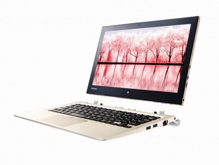 世界最軽量、約699gの12.5型Windowsタブにもなる2-in-1ノートPC、東芝「dynabook R82」シリーズ