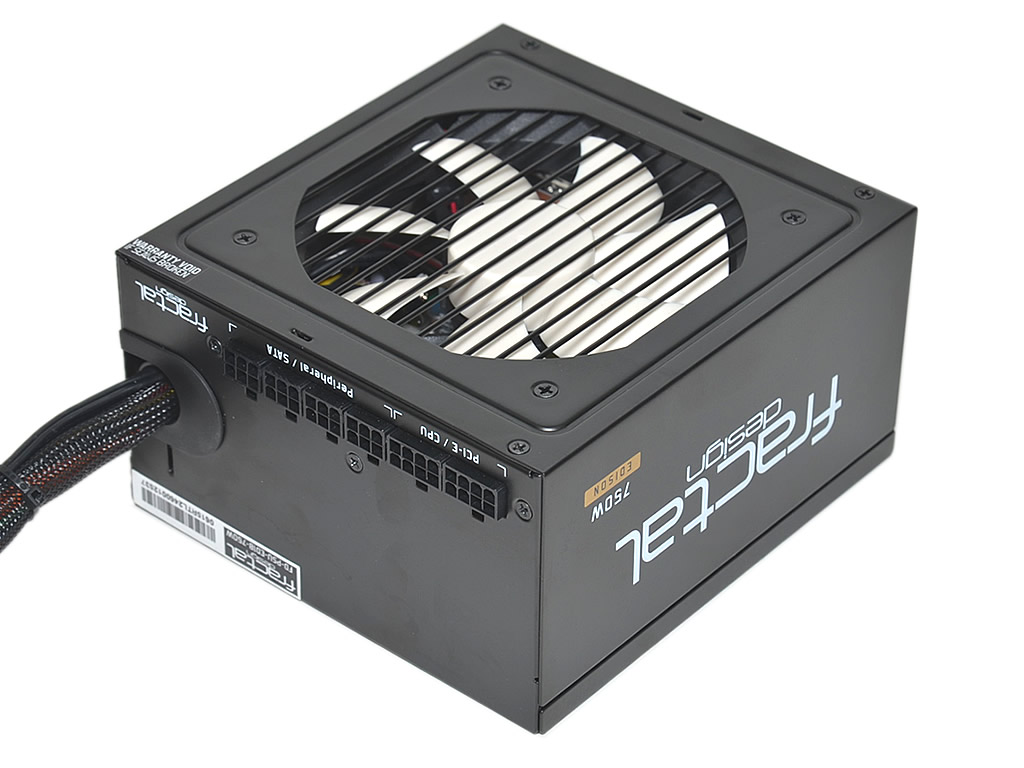 Fractal Design PCケース　Antec NE750 Gold電源付 Fractal Design PCケースAntec NE750 Gold電源付