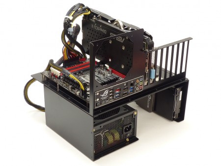 ProjectM、水冷ラジエターを搭載できる“まな板”ケース「検証台 Type A/Type MINI」発売