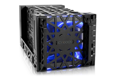 フロント120mmファン標準のオープンフレーム4ベイHDDケース、ICYDOCK「Black Vortex」