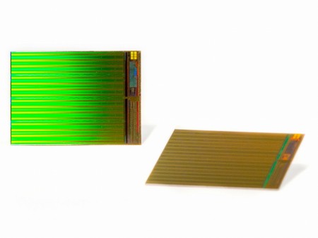 IntelとMicron、2.5インチで10TB超を実現する大容量NAND「3D NANDフラッシュ」発表