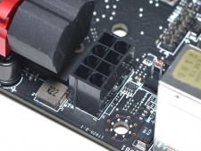 ここまで進化したゲーミングMini-ITXマザーボード、MSI「Z97I GAMING