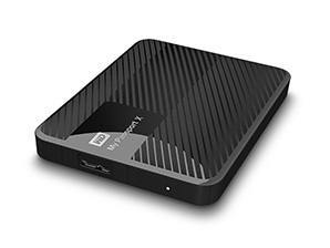 「Xbox One」に正式対応するUSB3.0ポータブルHDD、Western Digital「My Passport X」