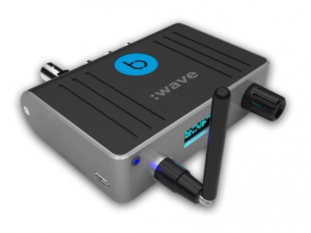 Timecode Systems、RFトランシーバーとWi-Fiを統合した高精度タイムコード/ゲンロックジェネレーター「:wave」