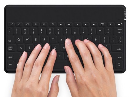 厚さ6mm、重量180gのスリム軽量Bluetoothキーボード、Logitech「Keys-To-Go keyboard」