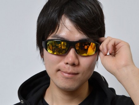 スポーツやアウトドアを視界ママで撮る。超小型カメラ搭載の「ミタマンマサングラス」がサンコーから
