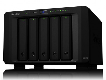 Synology、クアッドコアCPU搭載の5ベイNASサーバー「DiskStation DS1515」の国内出荷を開始