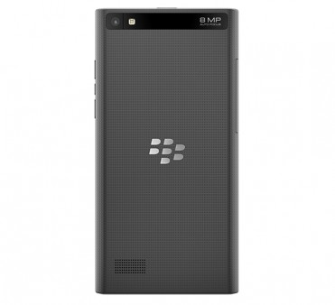 Blackberry、5インチHD液晶採用のエントリースマホ「BlackBerry Leap」発売
