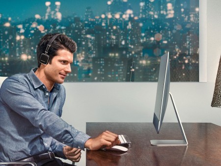 Harman Kardonブランドから、apt-X対応のプレミアムBluetoothヘッドホン「SOHO WIRELESS」が発売