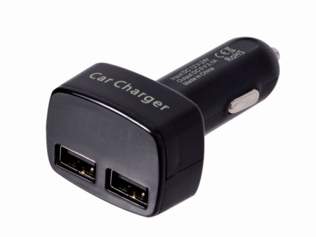 バッテリーの交換時期がわかる。チェッカー機能付きUSBシガーチャージャーがサンコーから