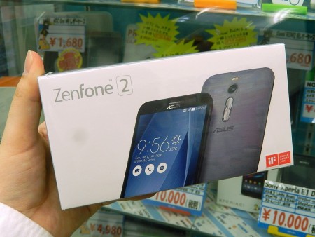 ASUSTeK「ZenFone 2」