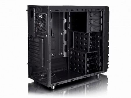 フロントメッシュ仕様の高冷却ミドルタワー、Thermaltake「Versa H20」シリーズ計6モデル