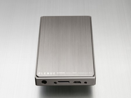 Burr-Brown「PCM1795」搭載のハイレゾ対応ポータブルオーディオ、コウォン「PLENUE M」