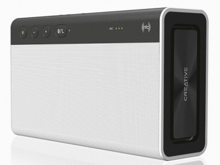 より小さく、軽くなった5ドライバ内蔵ワイヤレススピーカー、クリエイティブ「Sound Blaster Roar 2」