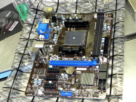 A10-7850K MSI A78M-E35 DDR3-1600 4G*2