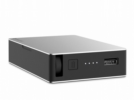 Lightning＆USBケーブル内蔵、1台で充電から同期までこなすモバイルバッテリー「mophie powerstation plus 4X」