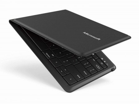 Microsoft、財布感覚でモバイルできる極薄の折りたたみBluetoothキーボード「Universal Foldable Keyboard」を発売