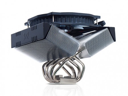 ヒートパイプφ6mm×2本とφ8mm×2本構成のシリーズ3代目。サイズ「グランド鎌クロス3」