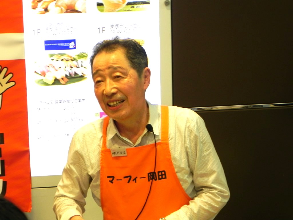 レジェンド降臨 マーフィー岡田さんによる伝説の実演販売が期間限定でアキバ復活 エルミタージュ秋葉原