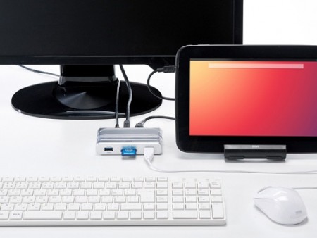 スマホ・タブレットスタンドにもなる、SDカードリーダ付きUSB3.0ハブがサンワサプライから