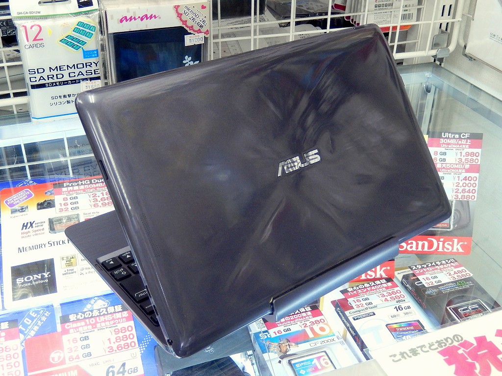 ASUSTek「TransBook T100TA」