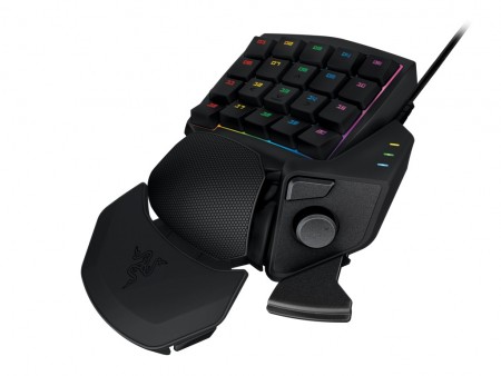 Razer、1,680万色イルミネーション対応の左手用メカニカルキーパッド「Razer Orbweaver Chroma」