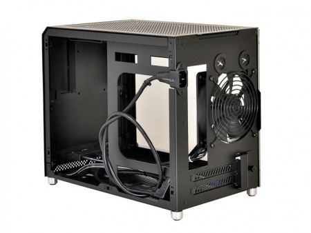 Lian Li、強化ガラス製サイドパネル採用のアルミ製Cube型Mini-ITXケース「PC-Q10」