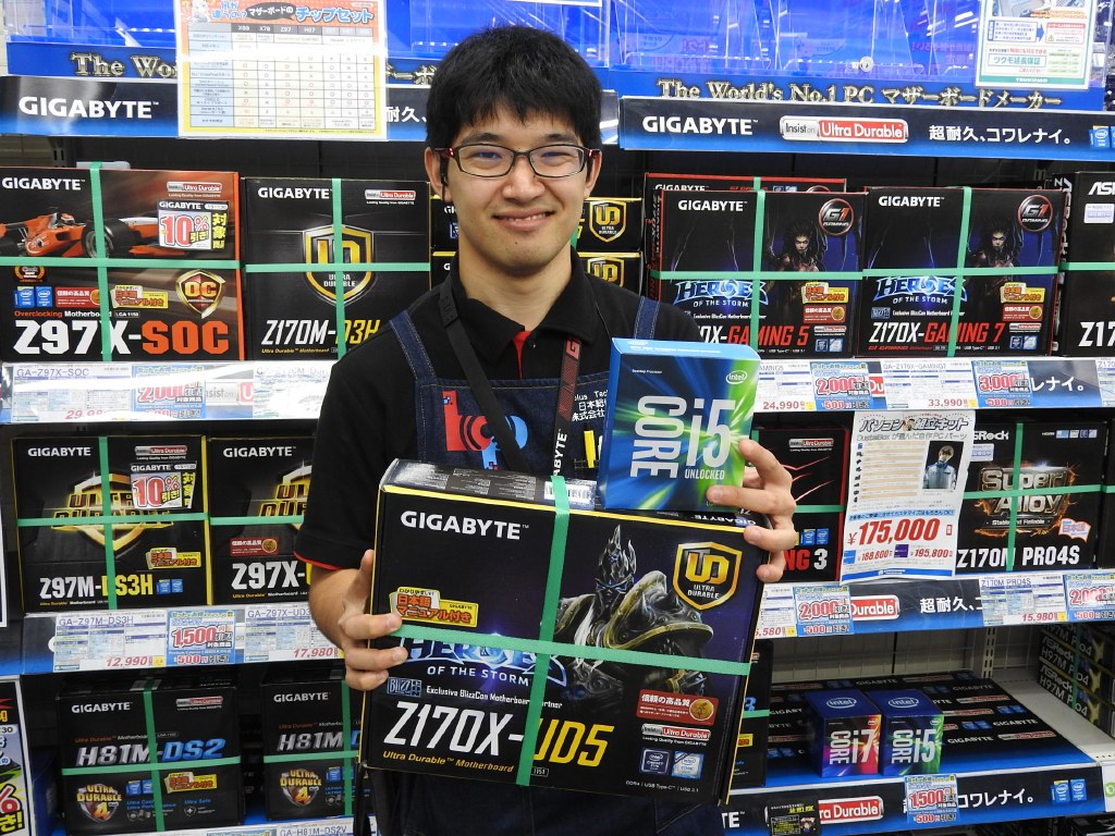 ツクモパソコン本店の新宅さん