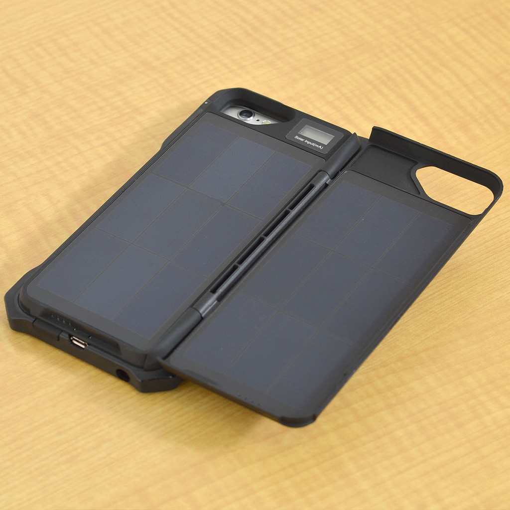 太陽光でiPhoneを充電できる、ソーラーパネル搭載のバッテリーケースがサンコーから