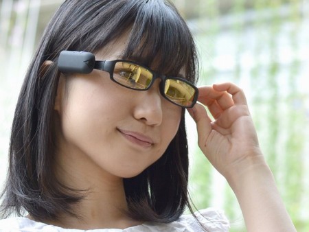 サンコー、普通のメガネをウェアラブルカメラにするメガネ装着用カメラ「メガネni付け撮～る」発売