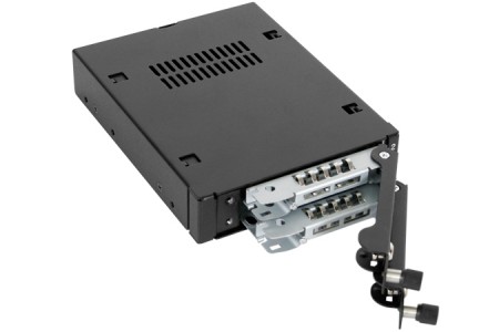 ICYDOCK、3.5インチベイに2.5インチドライブを内蔵できるフルメタル製リムーバブルケージ2種